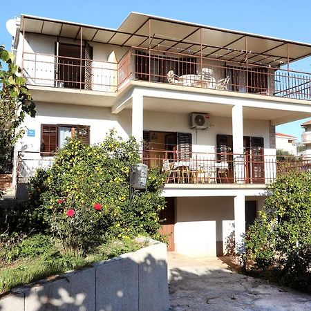 Apartman Gilan Seget Vranjica Bagian luar foto