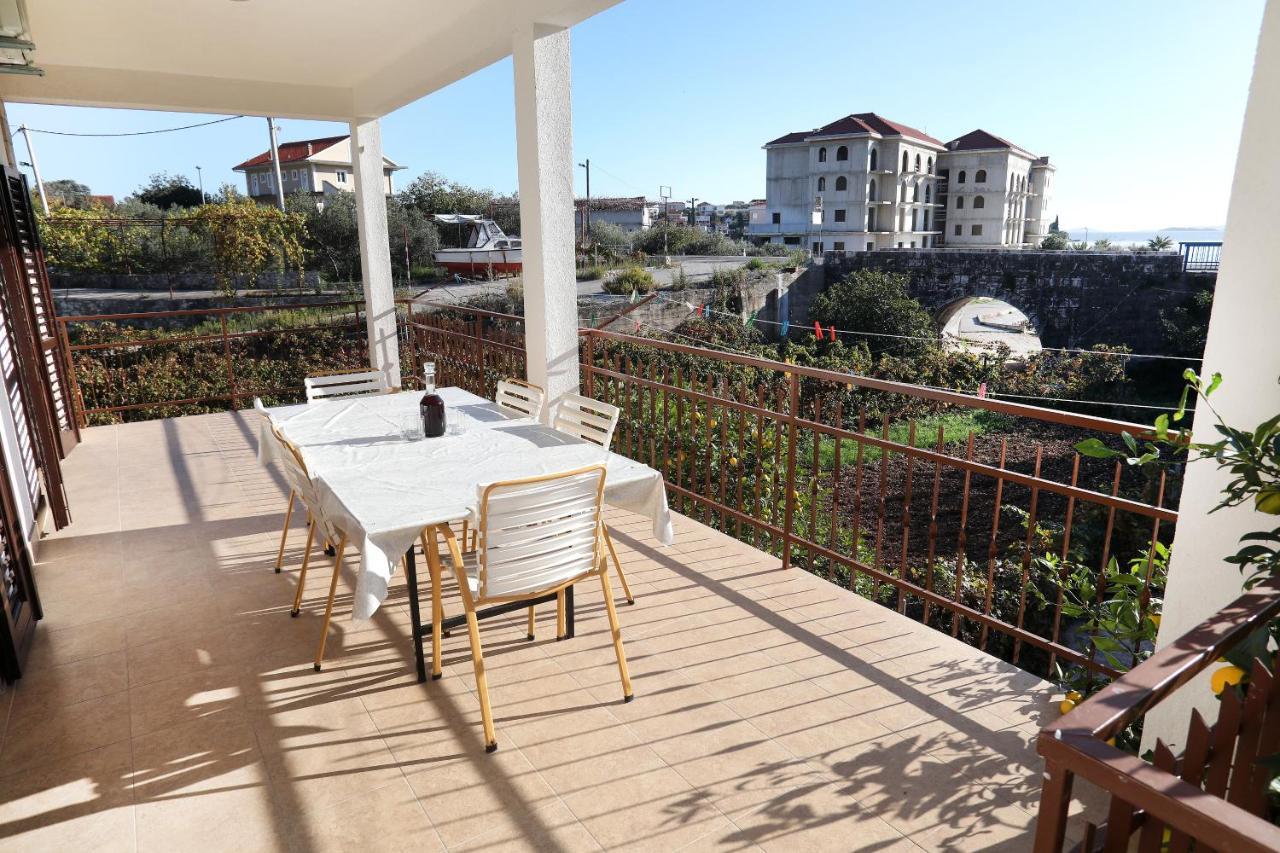 Apartman Gilan Seget Vranjica Bagian luar foto