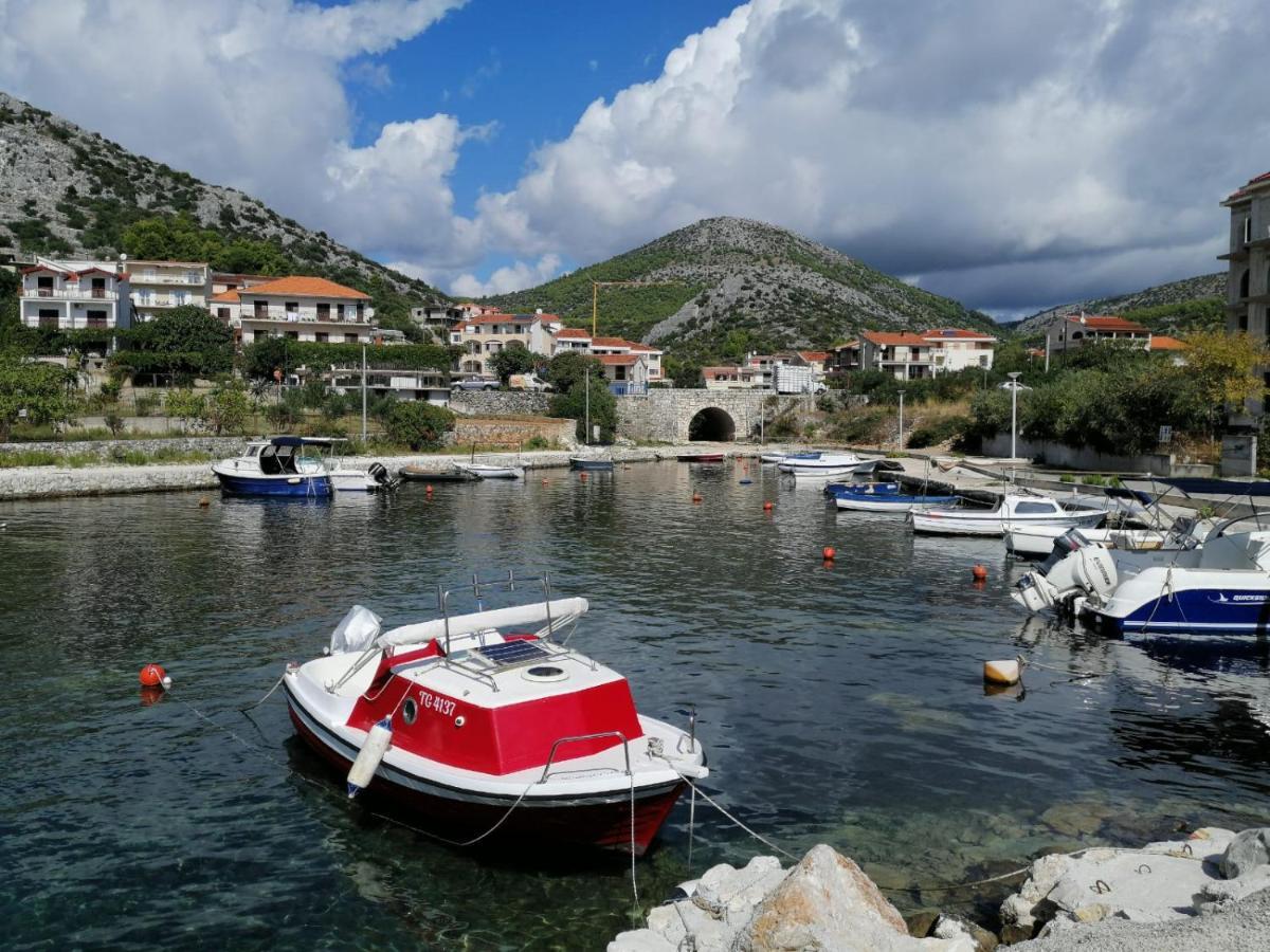 Apartman Gilan Seget Vranjica Bagian luar foto